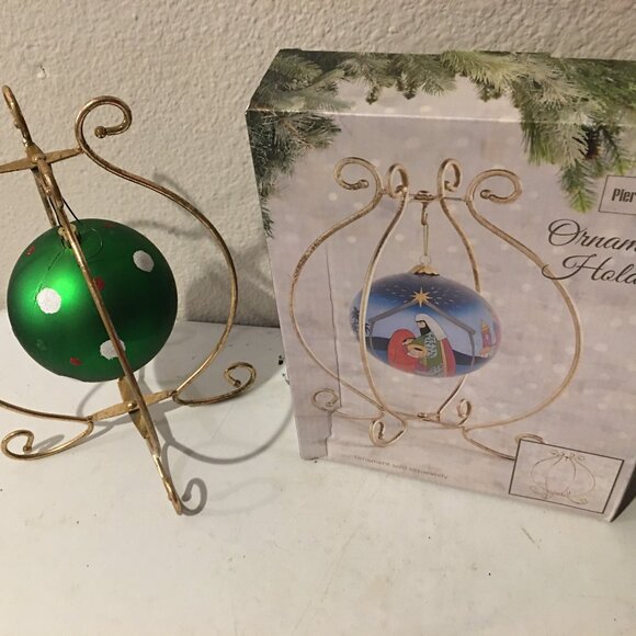 Ornament or Glass Ball Holder - New  Box BA1 - Picture 1 of 3